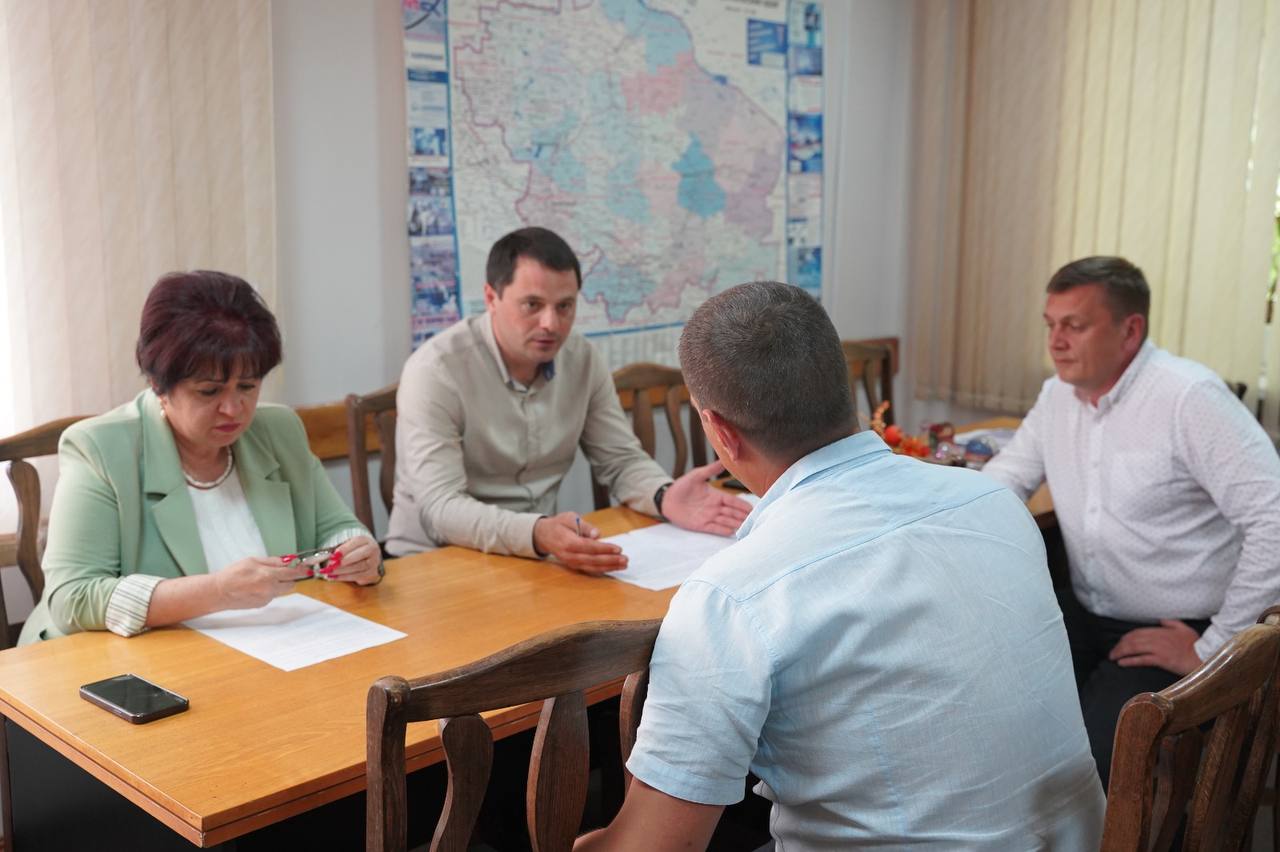 Прием министра дорожного хозяйства и транспорта Ставропольского края.