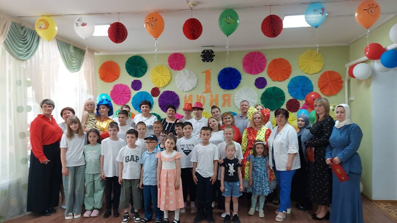 Поздравление юных андроповцев.