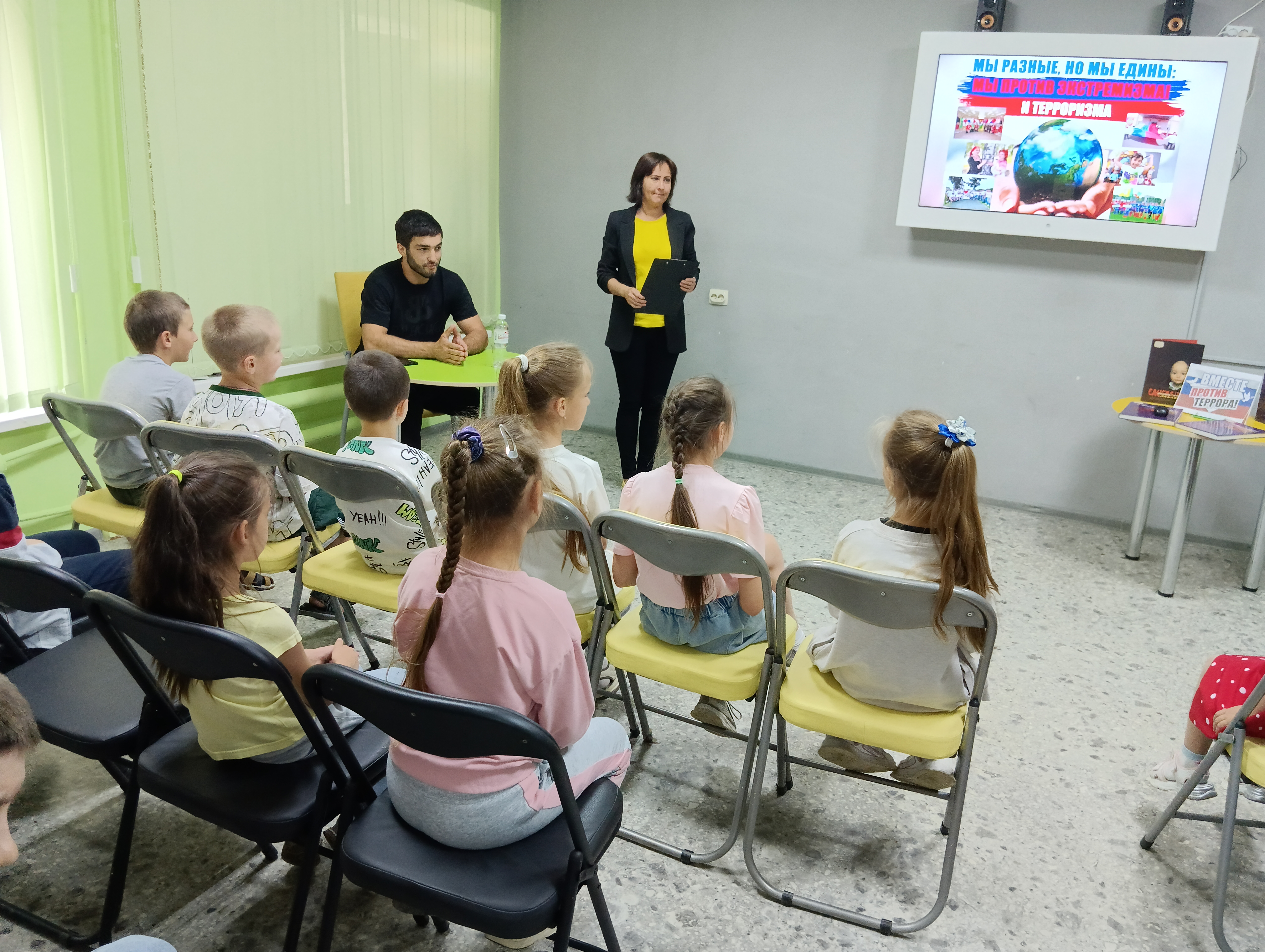 Мы разные, но мы едины: мы против терроризма!.