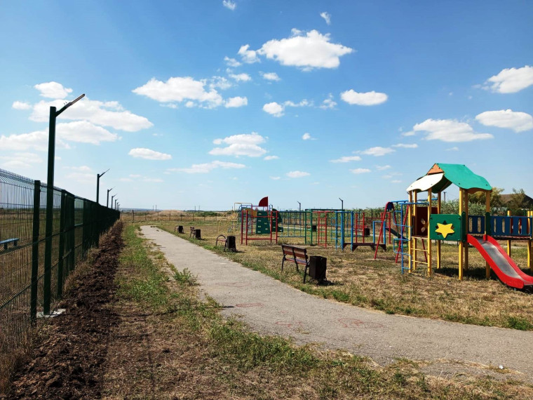 В селе Солуно-Дмитриевское завершены работы. В селе Солуно-Дмитриевское завершены работы.