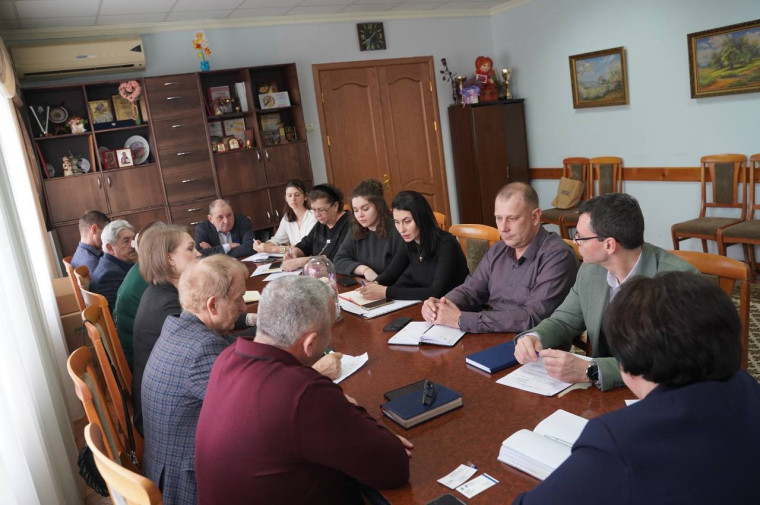 Заседание Совета по развитию малого и среднего предпринимательства. Заседание Совета по развитию малого и среднего предпринимательства.