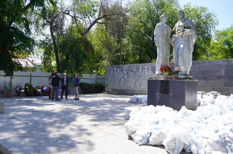 Реконструкция мемориала Славы в селе Курсавка. Реконструкция мемориала Славы в селе Курсавка.
