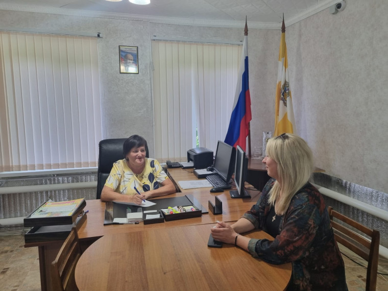 Вопросы материнства и детства - в поле зрения депутатов Совета округа. Вопросы материнства и детства - в поле зрения депутатов Совета округа.