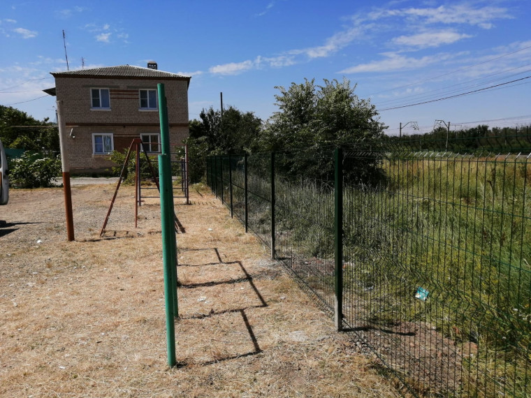 Благоустройство игровой площадки в селе Курсавка. Благоустройство игровой площадки в селе Курсавка.
